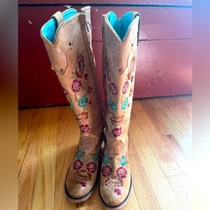 Corral Vintage C2672 Floral Embroidered Boots